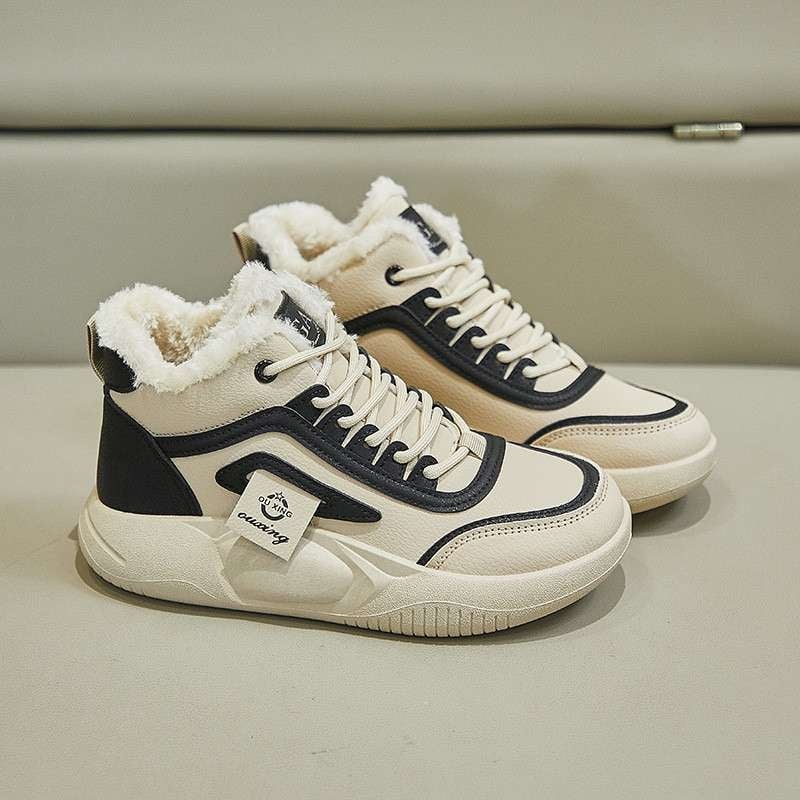 Dámske mid-top tenisky s PU vrchnou, vnútorný materiál z umelej plyše, gumová podrážka, kruhová špička, výška podpätku 3–5 cm