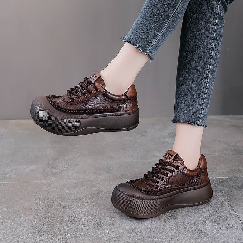 Dámske casual topánky z prvej vrstvy hovädzej kože, horný materiál: prvá vrstva, hrubá podrážka, výška päty 3-5 cm, zapínanie na šnúrky vpredu