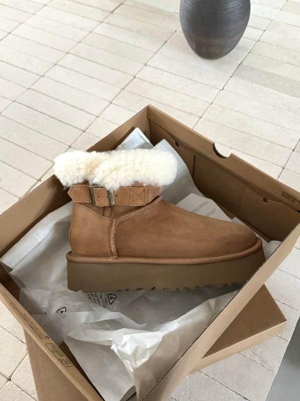 Дамски зимни боти за сняг от велур със пухена подплата и 3 см повдигаща подметка