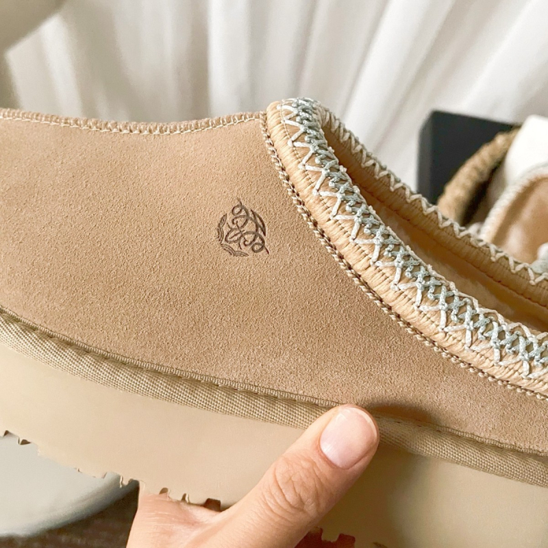 Ženske zimske čizme s debelom potplatom, slip-on stil, etnički uzorak, vunena podstava, gornji dio od teleće kože
