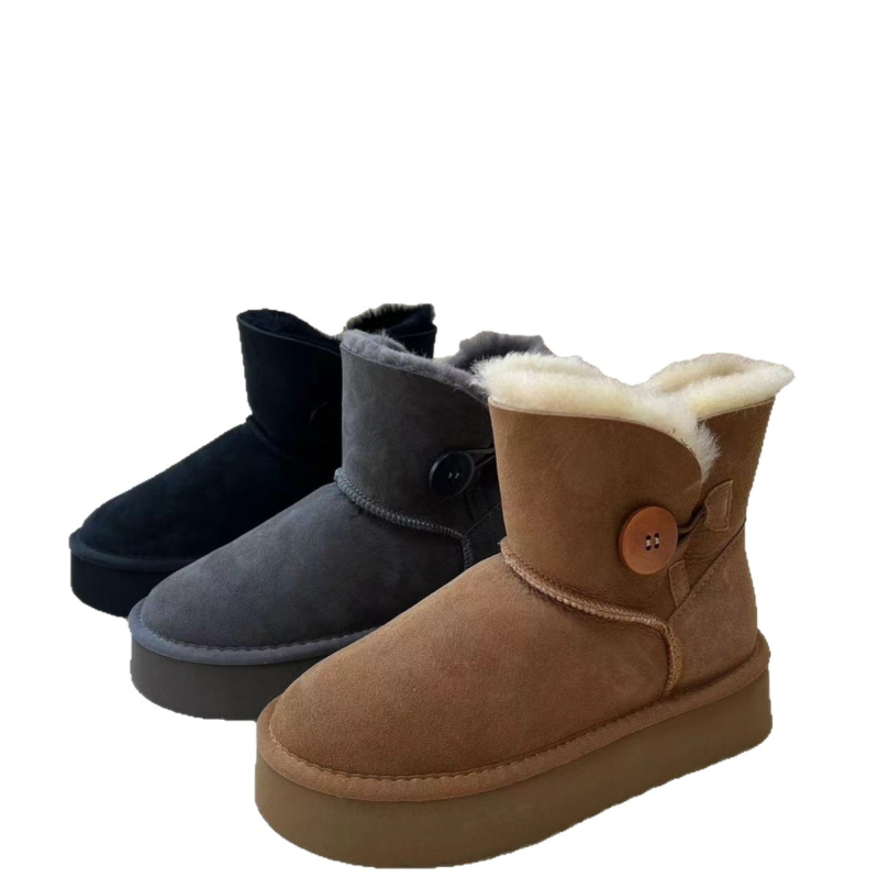 Snežne čizme od ovčje kože s podstavom od ovčje vune, niski gornji dio, debela platforma, bočni elastični zatvarač