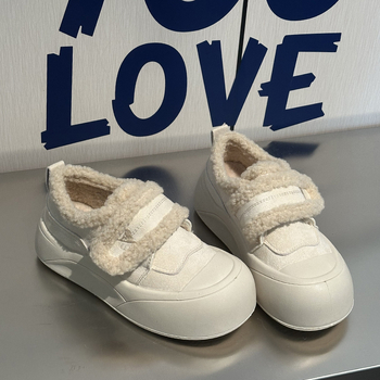 Ženske zimske pamučne cipele s Velcro zatvaračem i plišastom podstavkom (Vanjski materijal: umjetna PU; Unutarnji materijal: umjetni kratki pliš; Potplat: guma; Zatvaranje: Velcro; Oblik pete: ploska)