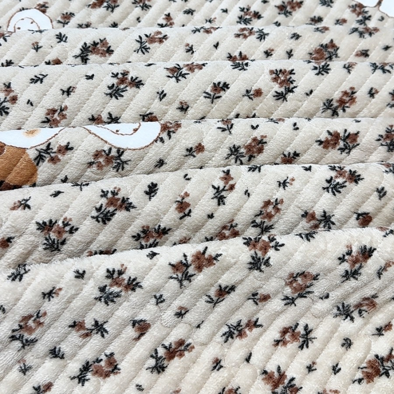Prekrivač od mliječnog velvet materijala, set od 3 komada, zimska toplina s jastučnicama