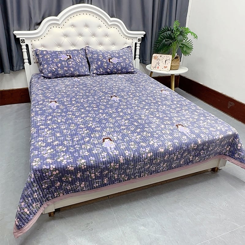 Prekrivač od mliječnog velvet materijala, set od 3 komada, zimska toplina s jastučnicama