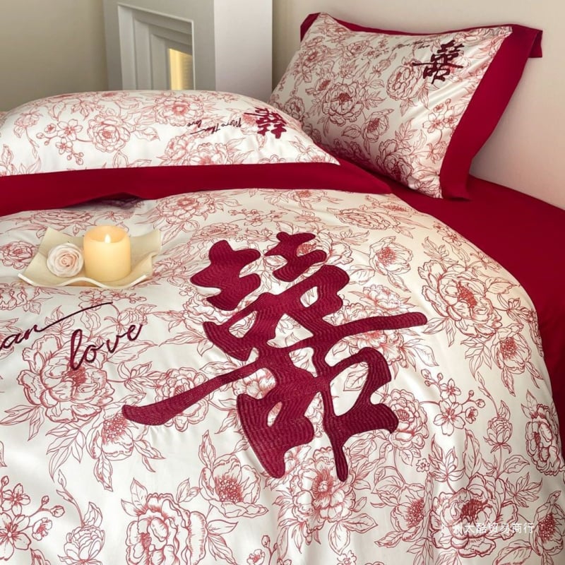 Neljaosal voodipesu komplekt, Hiina pulmade tähistamise stiil, triibuline muster, polüester, reaktiivne trükk ja värvimine, premium klass