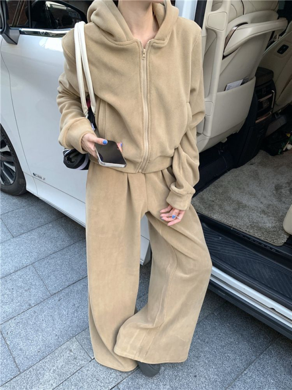 Ženski casual dvodijelni komplet: hoodie top i široke hlače, jednobojni dvostrano austrijski baršun, glavni materijal 70–80% + 20–30% Spandex, zima 2024