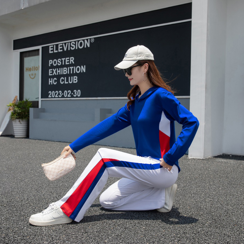 Ženski kapuljačasti kostim za kvadratni ples — boja-slagani sportski komplet, Lyocell (Tencel) 50–70% i Spandex <30%, dugi rukavi, hlačni komplet, jesen 2023