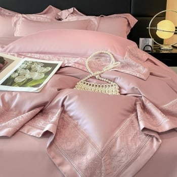 Ušivani set posteljine od 100% pamuka, četiri dijela, 120 niti po vlaknu, dugi pamuk, reaktivno bojanje, težina tkanine 3000–3500 g