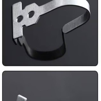 Smagnīgi galvanizēti dzelzs āķi durvju aizkariem; piemēroti koka karkasa durvīm un alumīnija sakausējuma logiem; izturīgi sienas āķi apģērbiem un somām