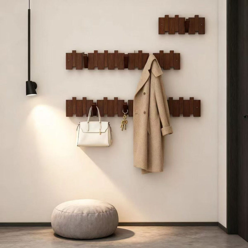 Sienas pakaramais kabātiem un cepurēm — bez urbšanas, koka materiāls, nesošums 111, mūsdienīgs minimālisma dizains