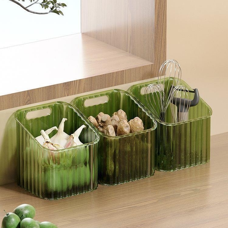 Seinaline hoiukorv sibula, ingveri ja küüslaugu jaoks, plastikust, paigalduseta