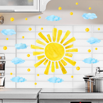 Sticker decorativ de perete pentru camera copiilor cu norii desenați și soarele; PVC, 1 bucată; pentru living, dormitor, birou; stil modern simplu