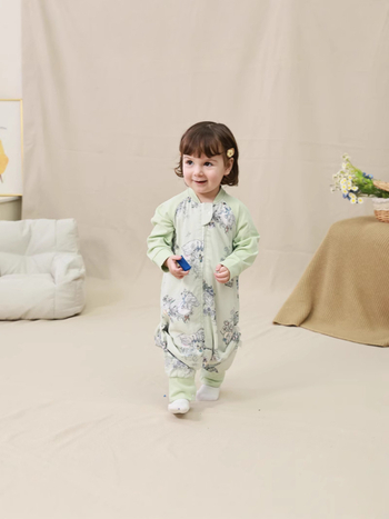 Spavaći vreć za bebe, četiri sloja od bambus-pamučne gaze, odvojene noge, antibakterijski, crtani uzorak, pogodan za proljeće/ljeto/jesen