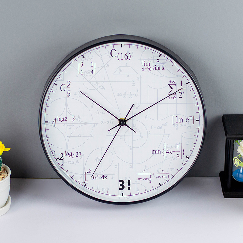 Стенно часовник с плавно движение на секундите, батерийно захранване, корпус от пластмаса, циферблат PVC, Pegasus движение