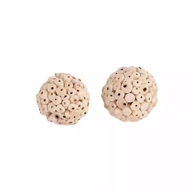 Papagaiļiem Grass Ball žuvēšanas rotaļlieta — Materiāls: Grass; Zīmols: Youyi; Derīgs papagaiļiem; Nav importēts