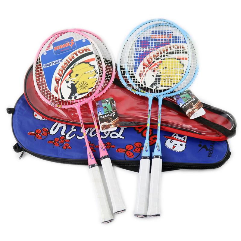 Dječja badminton raketa E-LAN, aluminijski okvir, težina 95–100 g, debljina drške G1, prav udarac, žice od vlaknastog svile