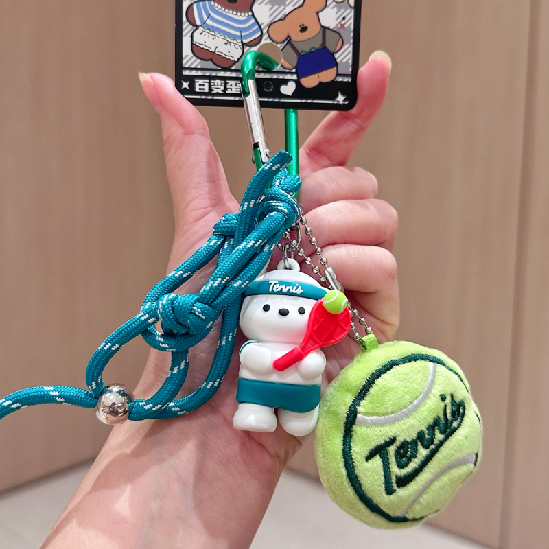 Privjesak za ključeve - motiv lutke tenis i košarka, moderan umjetnički stil, materijal: ljepilo, pakirano pojedinačno