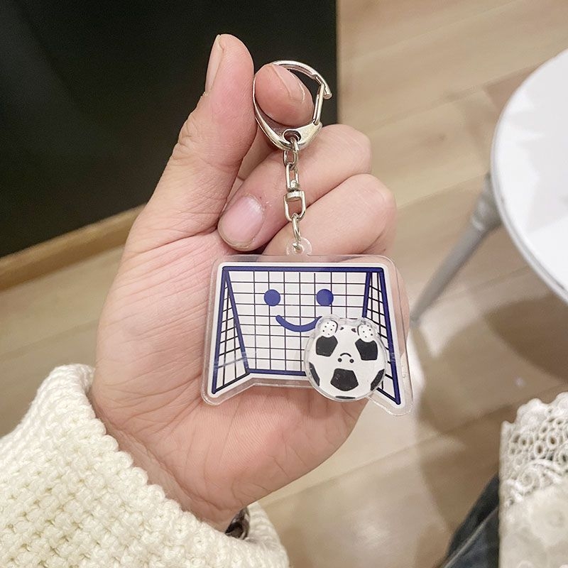 Ključni privezak s sportskim motivima (badminton, tenis, nogomet, košarka); akril; jednostavan i moderan stil; marka Other Homes