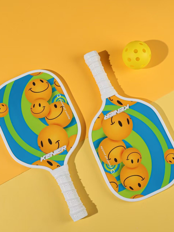 Kenier set reketa za pickleball, drveni, stil crtić, dimenzije 40 × 20 × 1,5 cm, masa 750 g