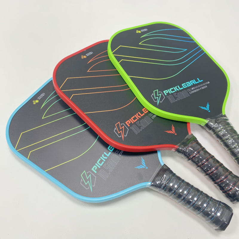 Pickleball padele – oglekļa šķiedra, profesionālā līmenī, ultra viegls, svars 210±10 g, zīmols Varesi/Weileisi