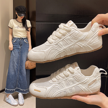 Sieviešu elpojošas sporta kurpes ar tīklveida augšpusi, vieglas un mīkstas zoles, zems augums ar šņorēm