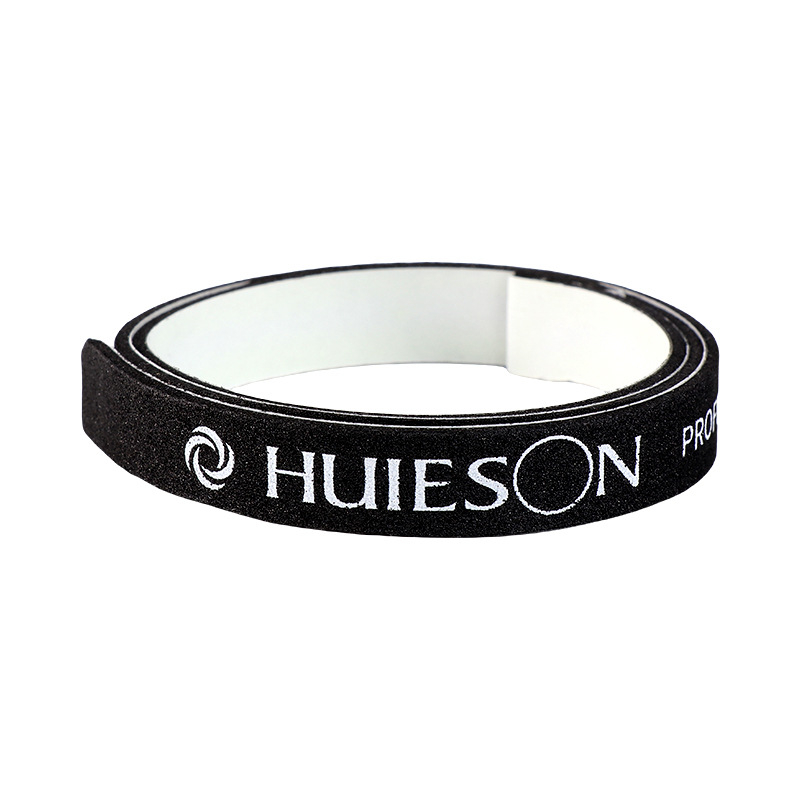 Huieson lauatennise ääre kaitse vahtkihiiga, 1–2 mm paksus, logotüübi printimine võimalik