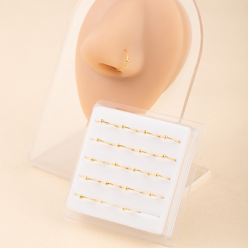 Deguna gredzens – ziedlapa veida forma, vara materiāls, AB cirkonu kristāli, universālais dizains