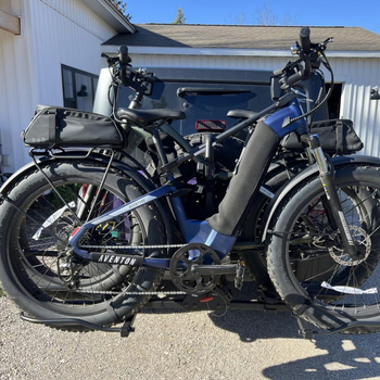 Litija akumulatora vāciņa pārsegs elektriskajam velosipēdam (ūdensizturīgs materiāls; logotipa drukāšana; saderīgs ar 18969844106; pielāgošana pieejama)