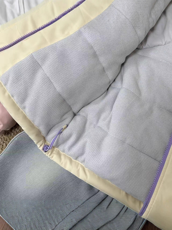 Bērnu ziemas jaka no poliestera ar vilnas oderi, ūdensnecaurlaidīga un vēja izturīga, ar kapuci un noņemamu odere