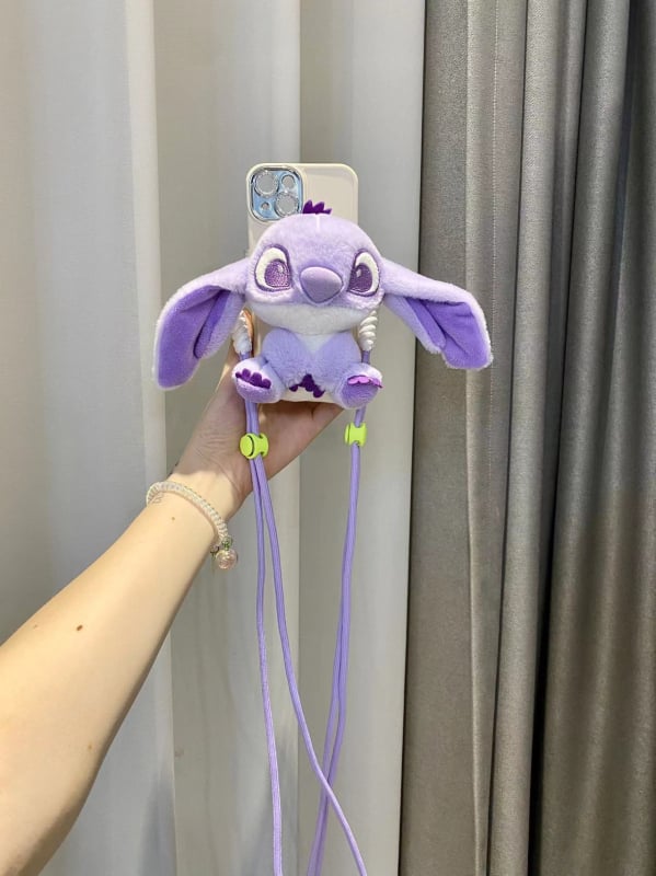 Plišano privjesak za telefon s klipsom i naramenicom – logotip otisnut sitotiskom, prilagodljiv dekor