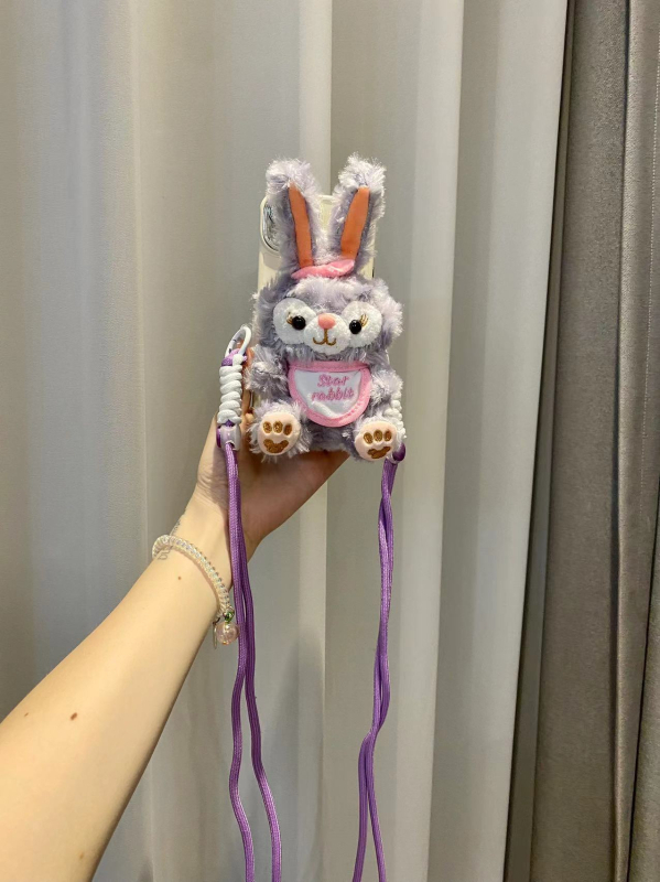 Plišano privjesak za telefon s klipsom i naramenicom – logotip otisnut sitotiskom, prilagodljiv dekor