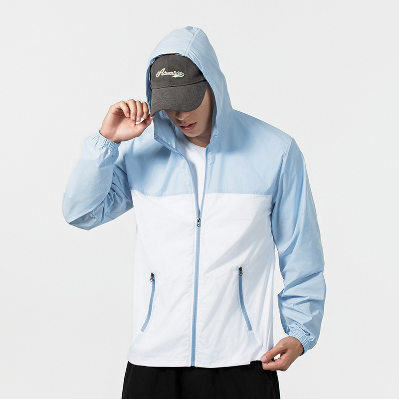 Kapucnis nyári vékony dzseki napvédelmi funkcióval, 100% poliészter, cipzáras zsebek