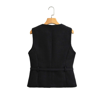 Övvel ellátott, ujjatlan felső, karcsú szabás, poliészter anyag, egyszínű modell, 2025 tavasz