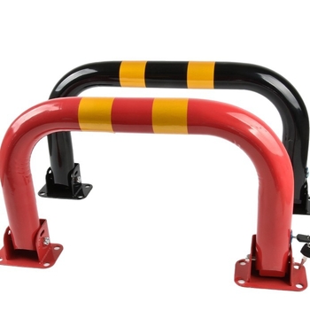 Garāžas stoppers ar U‑veida drošu barjeru – pielāgojama stāvvietas bloķētājs ar bieza rāmi, iekļauti piederumi; versijas ar slēdzeni un dubulto slēdzeni; smagi un standarta varianti