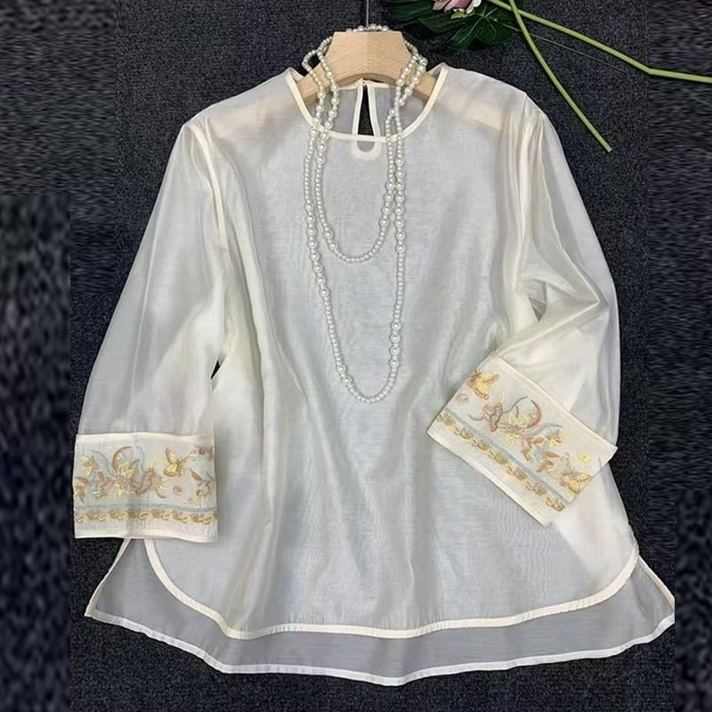 Sieviešu blūza no Mulberry Silk Organza ar izšuvumiem - apaļš kakls, garas piedurknes, brīvs piegriezums, garums 50–65 cm