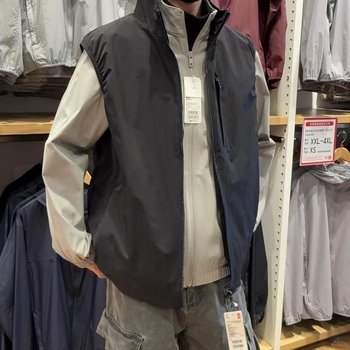 Vjetrovka s kapuljačom - Corduroy materijal, glavni materijal acetat vlakna, lagana, zatvarač sprijeda, proljeće