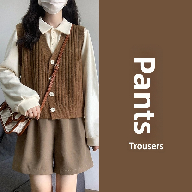 Moterų dviejų dalių komplektas: megzta liemenė ir megztiniai šortai, poliesteris, rudens koledžo stilius