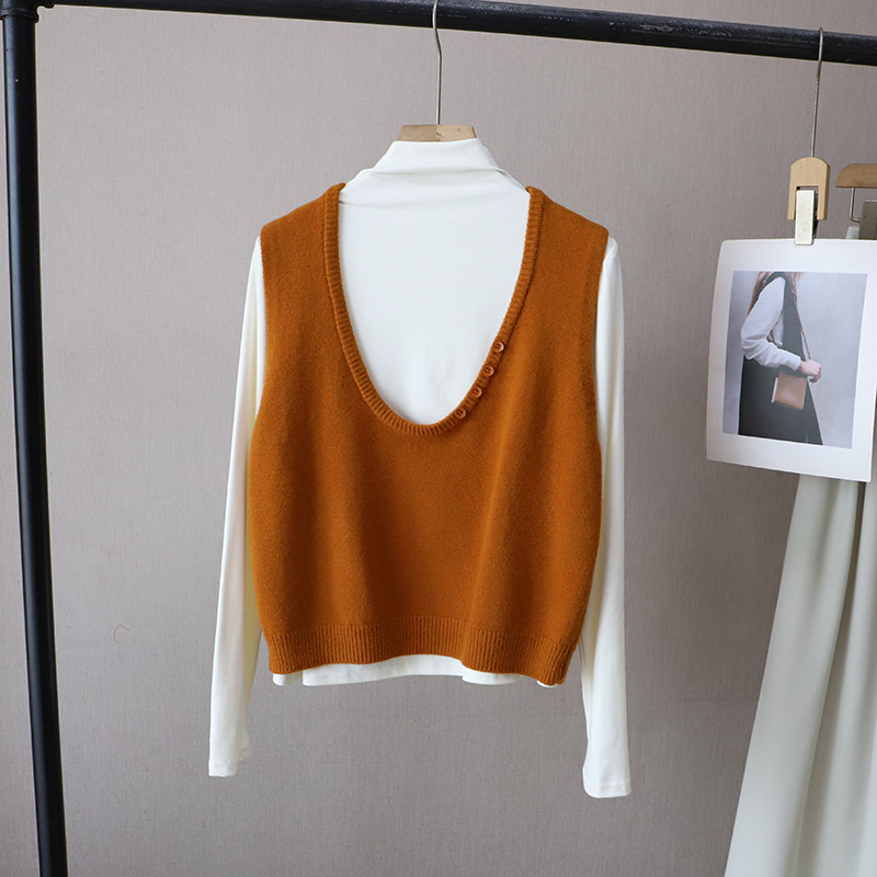 Dviejų dalių megztinis komplektas moterims – viršus su pusiau aukštu kaklu ir megzta liemenė, medvilnė-poliesteris, ruduo 2025