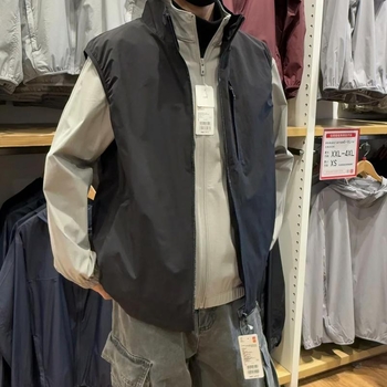 Corduroy vetrová vesta s kapucňou – voľný strih, zips vpredu, jarné vonkajšie aktivity