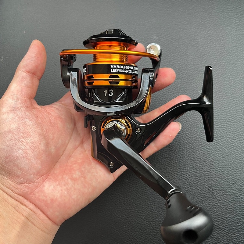 Spinning kolut s metalnim ležajevima za dugačke bacanja, univerzalni tip za morski i stijenski ribolov