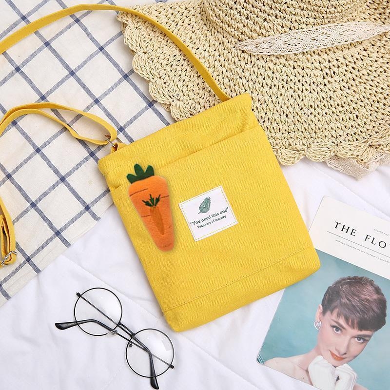 Geantă crossbody din pânză unisex, siluetă verticală pătrată, închidere cu fermoar, buzunar interior cu fermoar, buzunar interior tip patch, două bretele