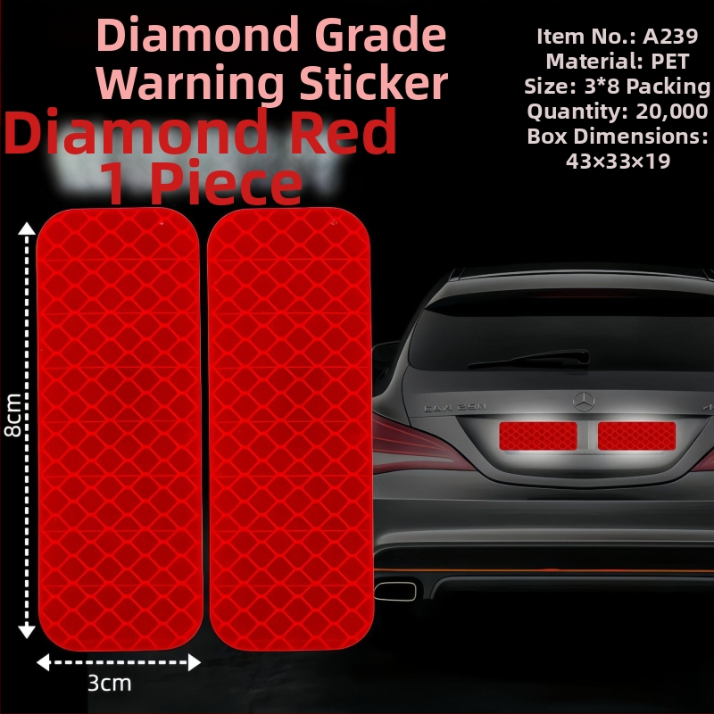 Autocolant reflectorizant auto – PET material, model semn de avertizare, cu adeziv, potrivit pentru capota față, portbagaj, plafon, geamuri și părțile laterale ale vehiculului.