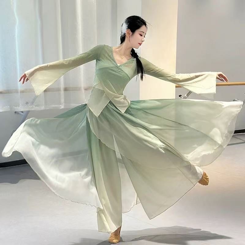 Uniszex klasszikus táncruha készlet Chenille anyagból, 90–95% elasztán és <30% poliészter, néptáncra, 2025 tavasz