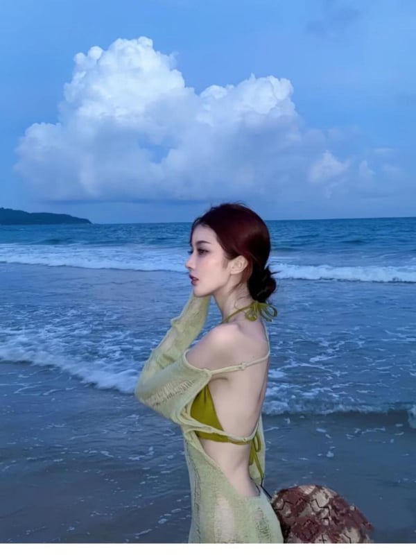 Costum de baie bikini în trei piese, cu acoperire cu mâneci lungi, cupe întărite, uscare rapidă, stil coreean