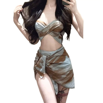 Комплект дамски бански от три части, градиентен принт, плат млечна коприна, 88% полиестер, подплънки за бюст