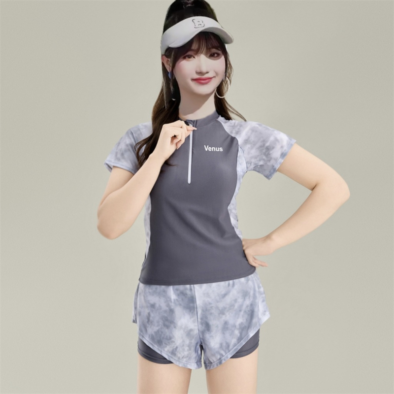 Costum de baie două piese pentru femei, acoperire conservatoare a abdomenului și bureți la bust, material Milk Silk (92% Spandex), 280 g, căptușeală poliester