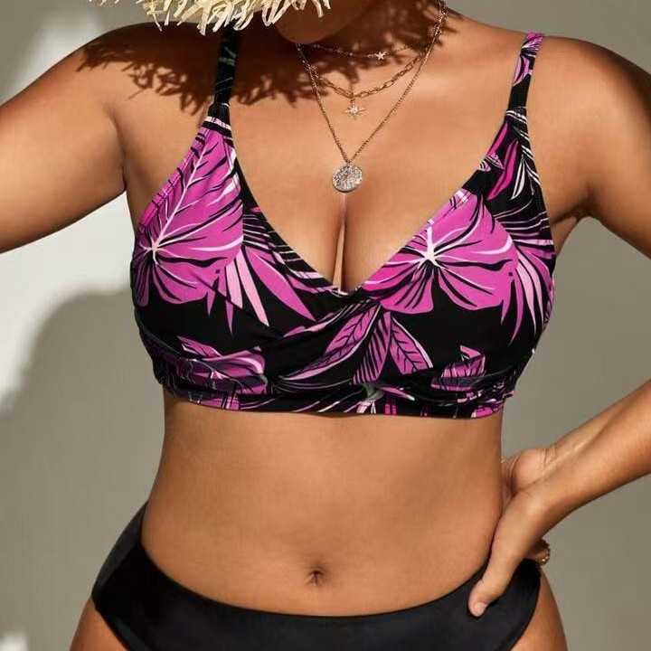 Costum de baie din două piese, cu spate gol, sutien cu burete, căptușeală din plasă, poliester