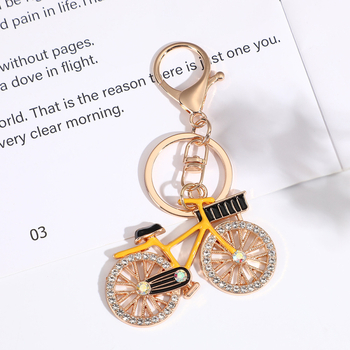 Korejas stila sakausējuma atslēgu piekariņš somām, personalizēta