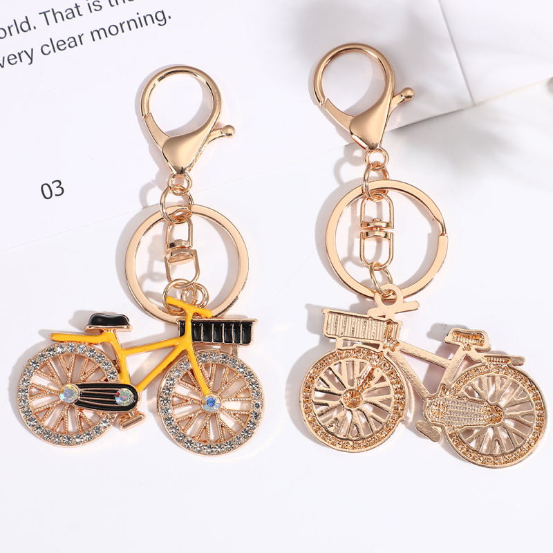 Korejas stila sakausējuma atslēgu piekariņš somām, personalizēta