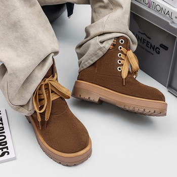 Martin csizmák, magas szárú, platformos magasítással, PU felsőrész nubuk bevonattal, injektált talp, 3–5 cm sarok